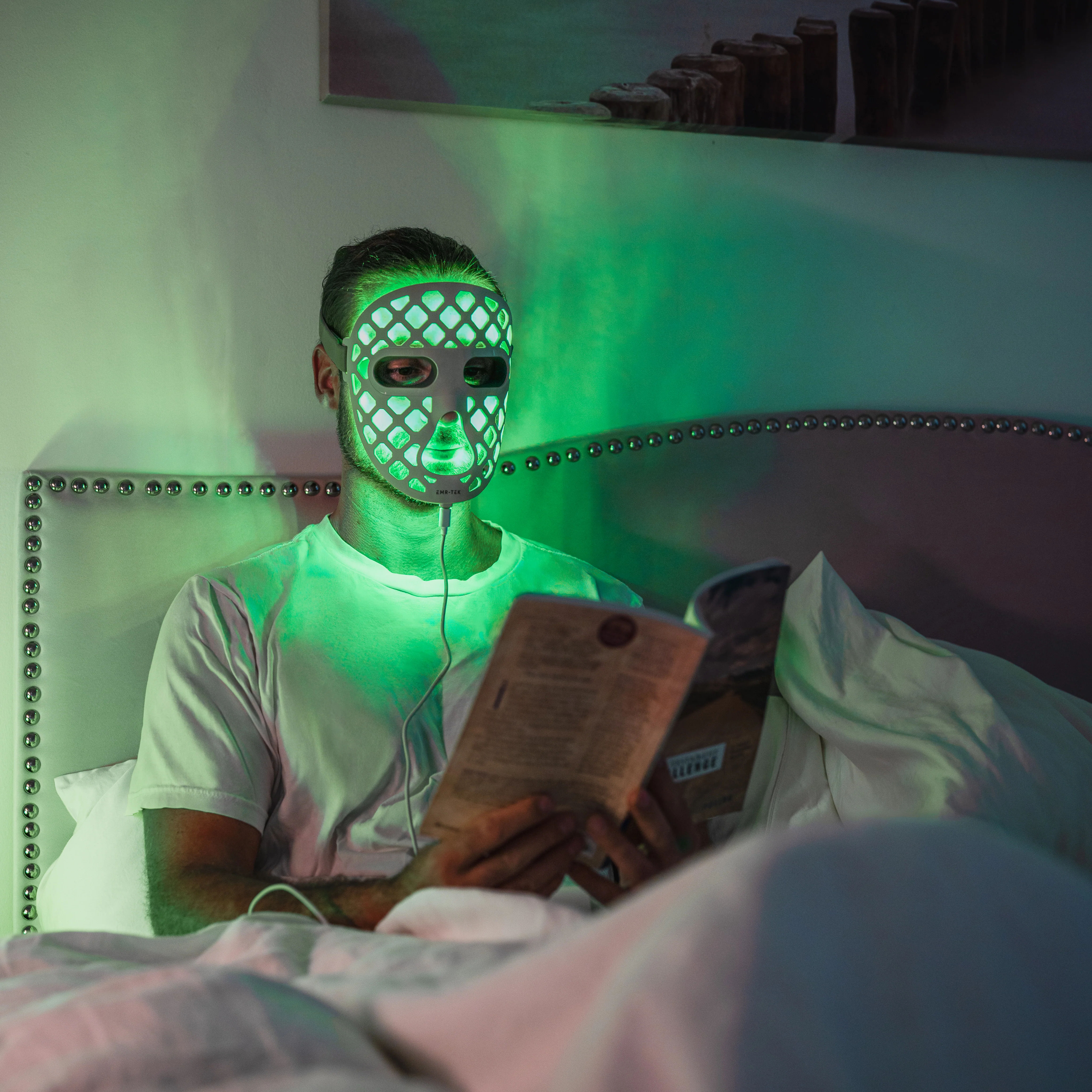 ETERNO Mask -  LED Skincare Multi-Light Rejuvenation - Image 5
